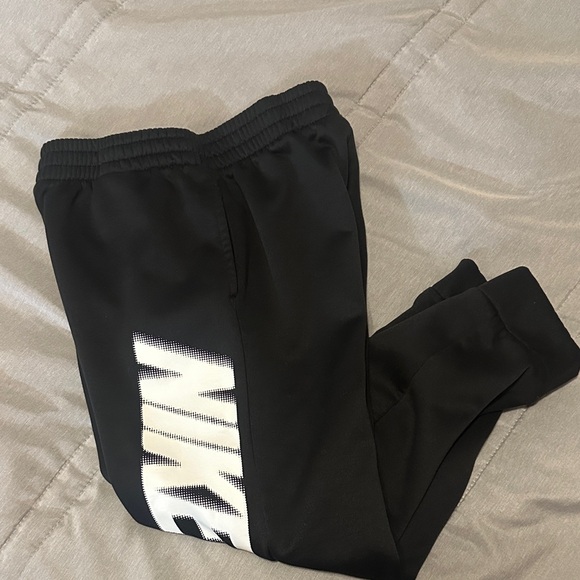 Nike Kids Black Sweatpants with White Logo - Picture 5 of 6